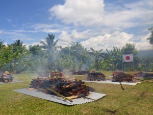 ラエでの焼骨式