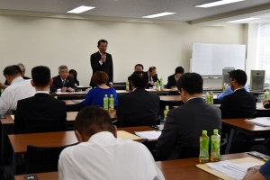 青年部長会で挨拶する辻正人部長（滋賀県）